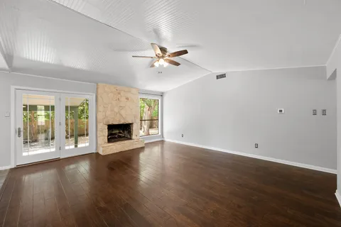 $899,000 | 3303 Sanderling Trail, Austin, TX 78746