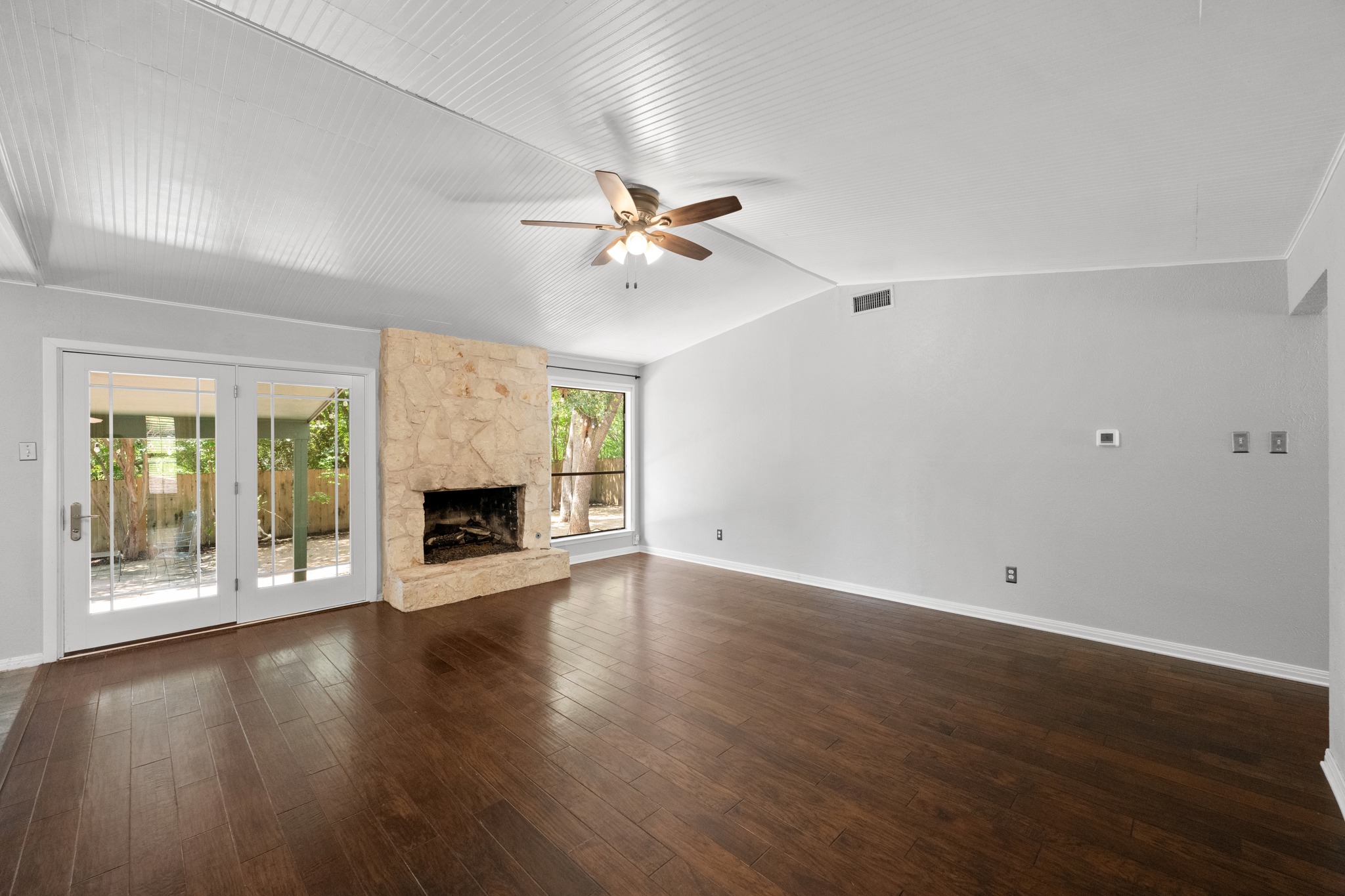 3303 Sanderling Trail Austin, TX 78746 - Photo 4 of 33