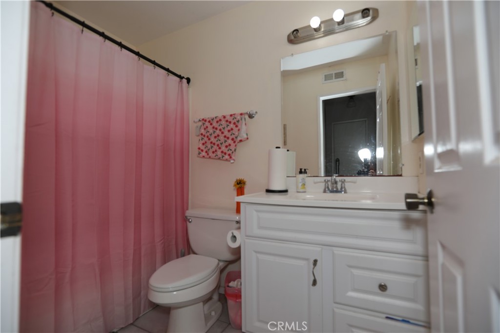 14878 Silvertree Road Moreno Valley, CA 92553 - Photo 9 of 18 Gallery Image 9