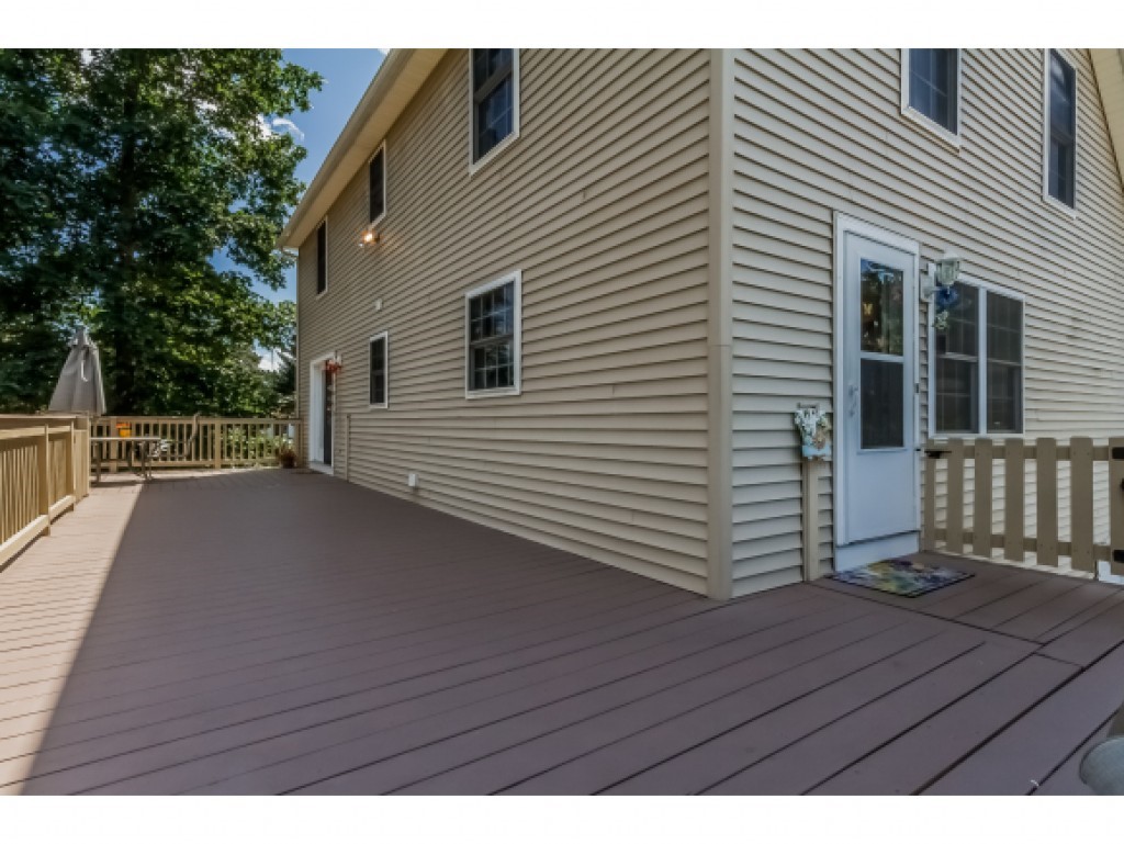 65 Lawrence Road Salem, NH 03079 - Photo 21 of 26