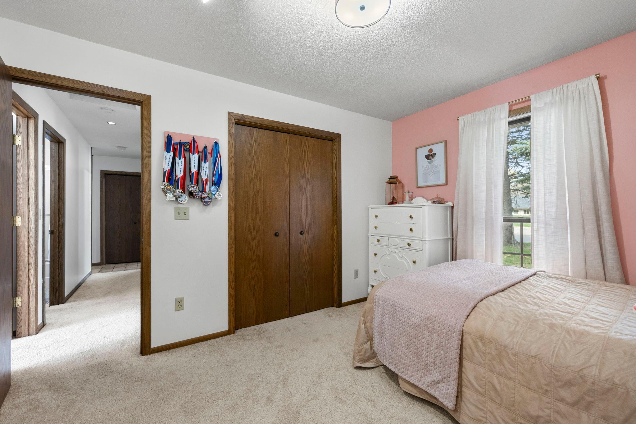 1700 Atwater Path East Inver Grove Heights, MN 55077 - Photo 37 of 86