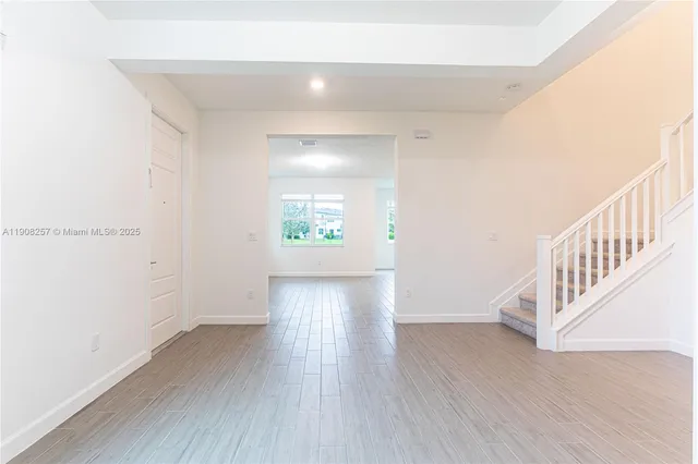 $3,650 | 4830 Navali Drive, Unit 4830, Lake Worth, FL 33467