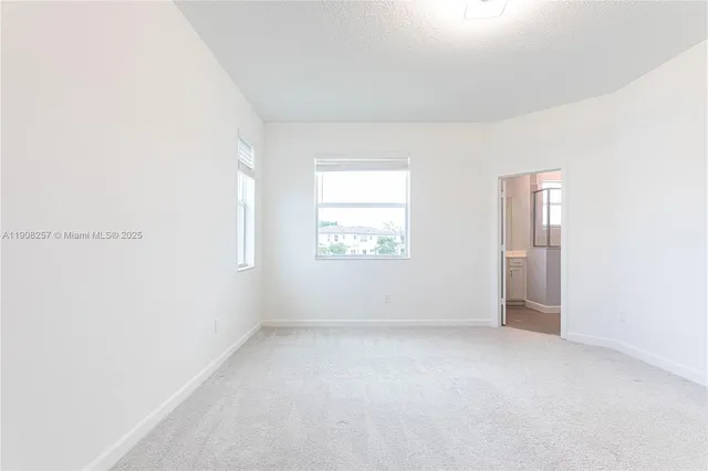 $3,650 | 4830 Navali Drive, Unit 4830, Lake Worth, FL 33467