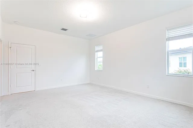 $3,650 | 4830 Navali Drive, Unit 4830, Lake Worth, FL 33467