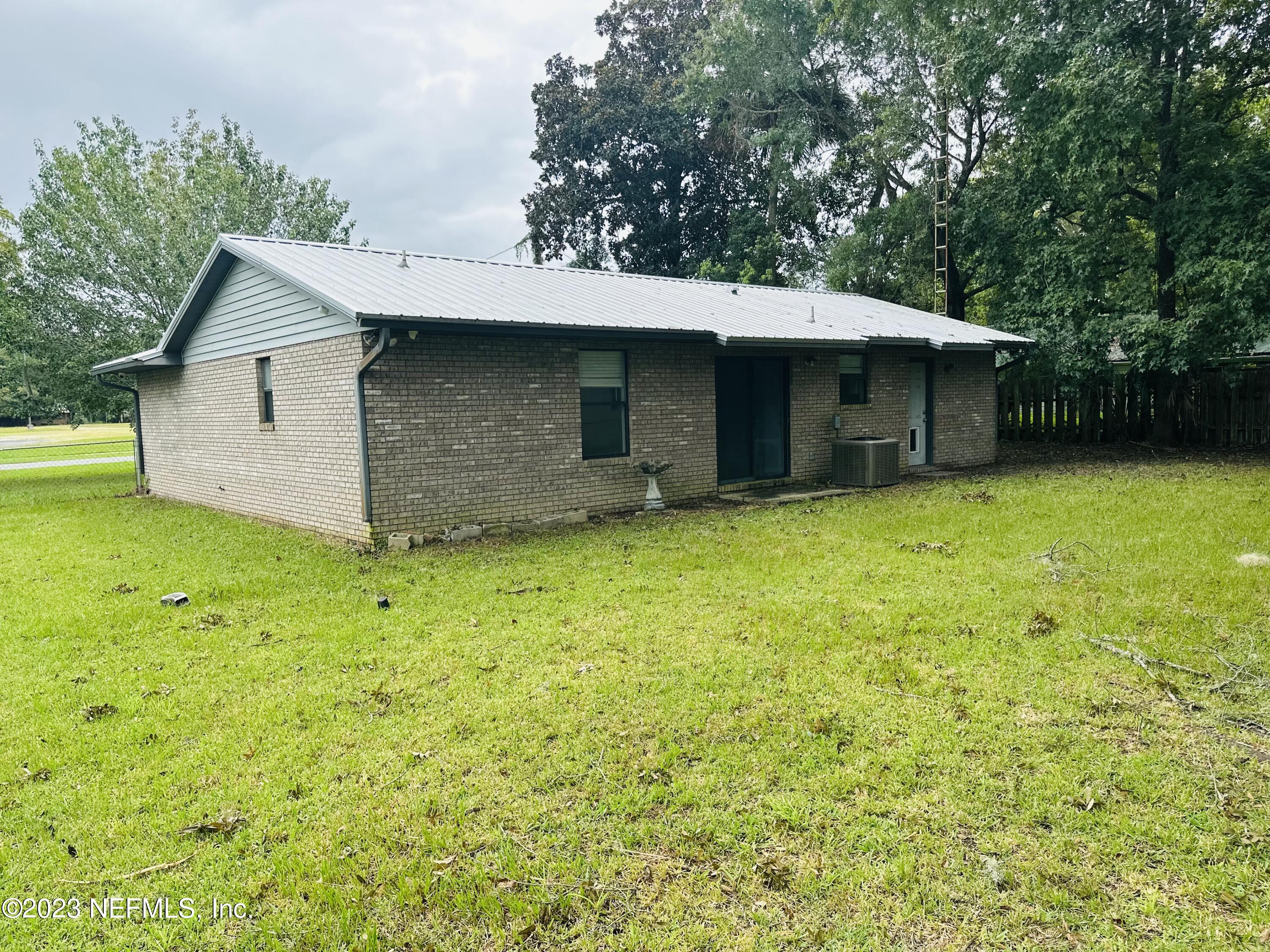 401 Alton Road Starke, FL 32091 - Photo 7 of 30 IMG_3281
