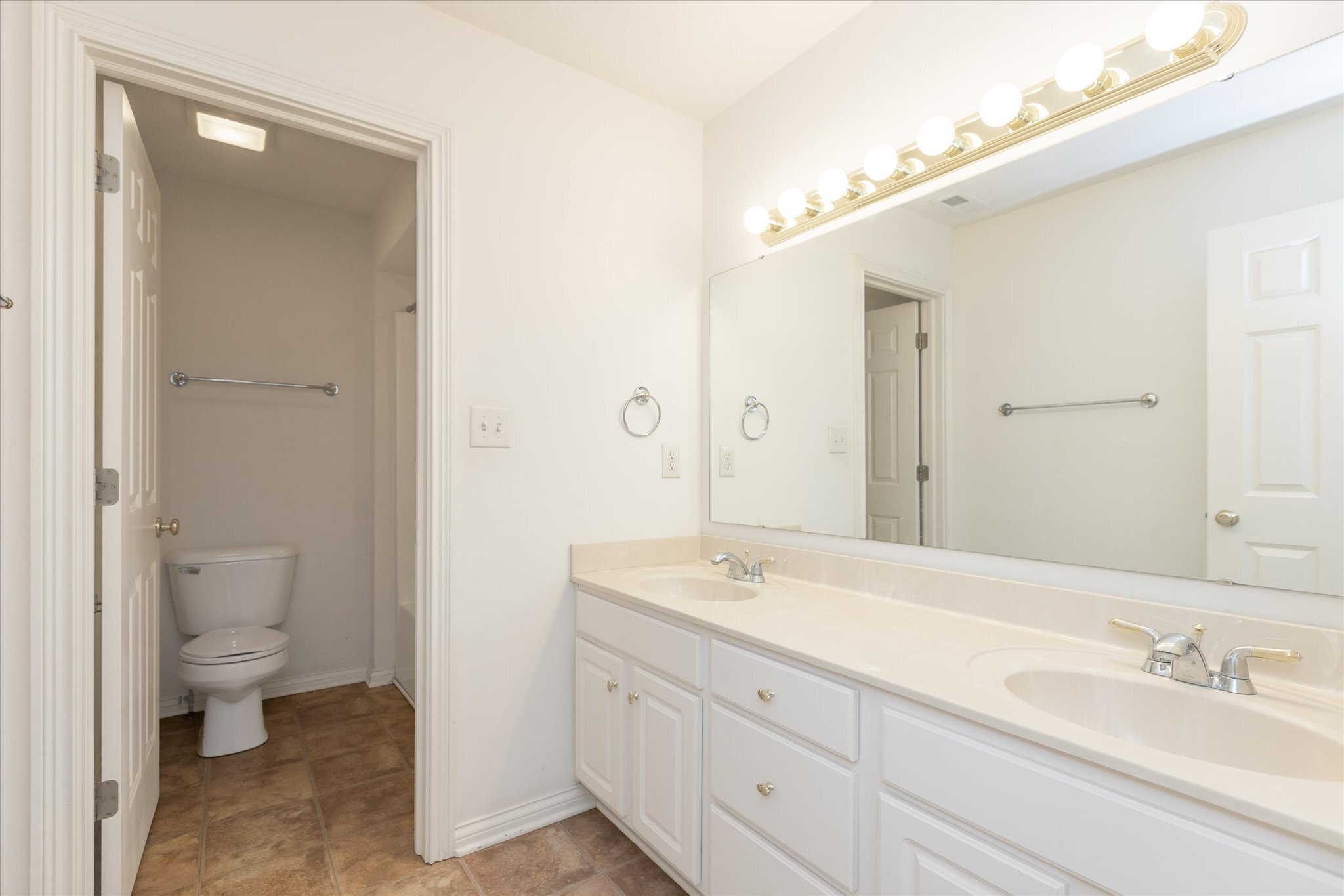 8113 Sargent Ridge Indianapolis, IN 46256 - Photo 30 of 61 Gallery Image 30