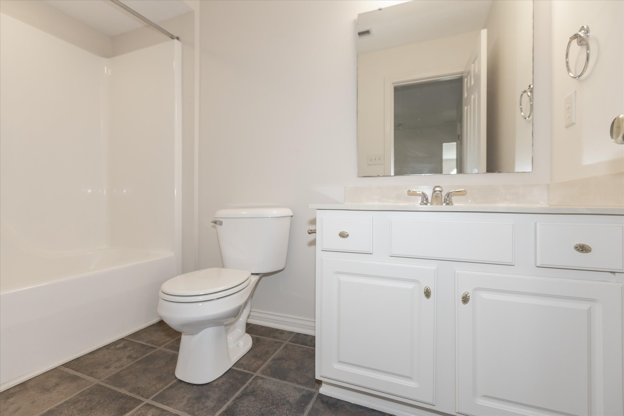 8113 Sargent Ridge Indianapolis, IN 46256 - Photo 35 of 61 Gallery Image 35
