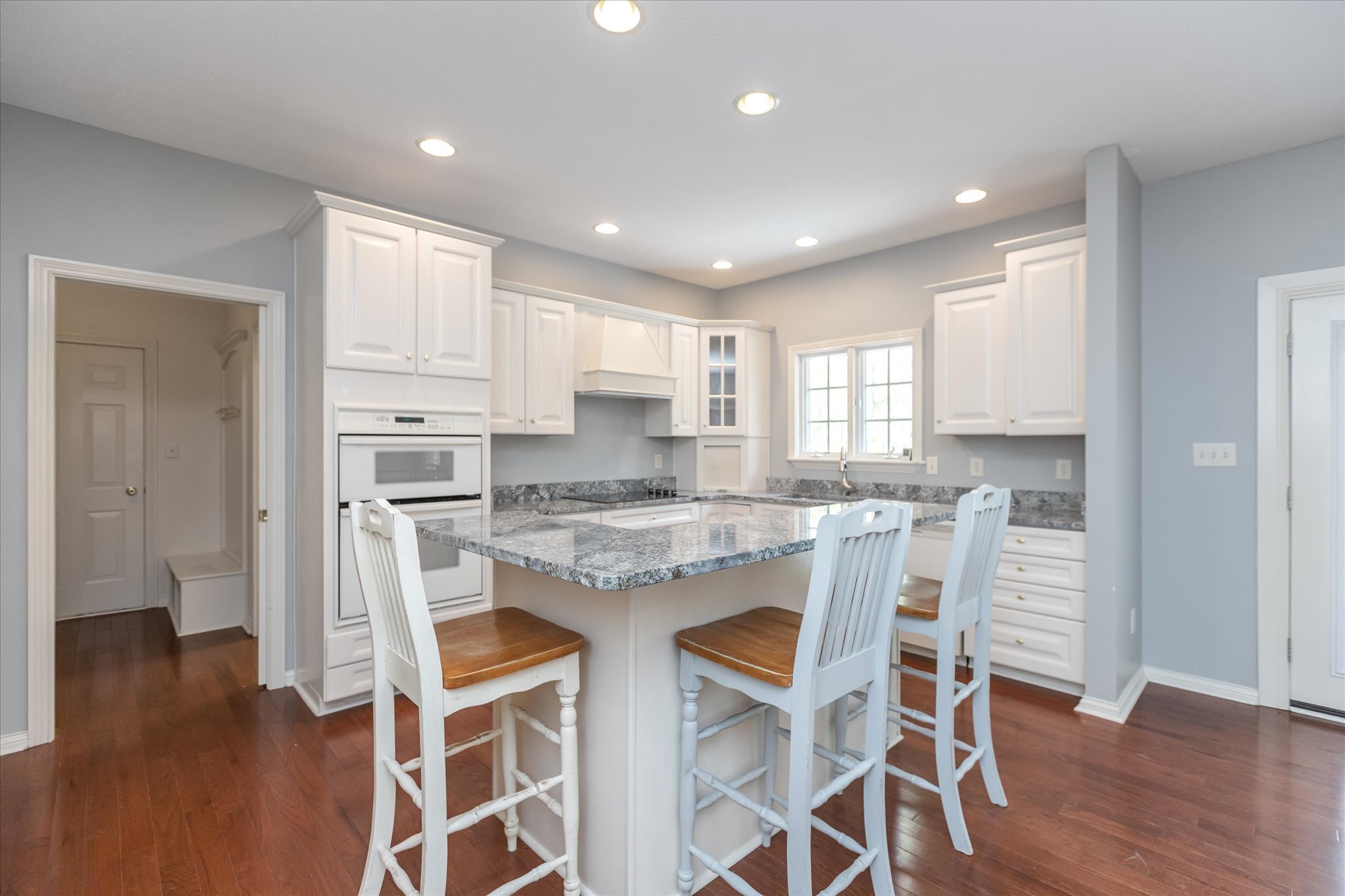 8113 Sargent Ridge Indianapolis, IN 46256 - Photo 10 of 61 Gallery Image 10
