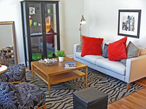 $2,400 | 2 Westwood Drive, Unit 2, Stamford, CT 06902