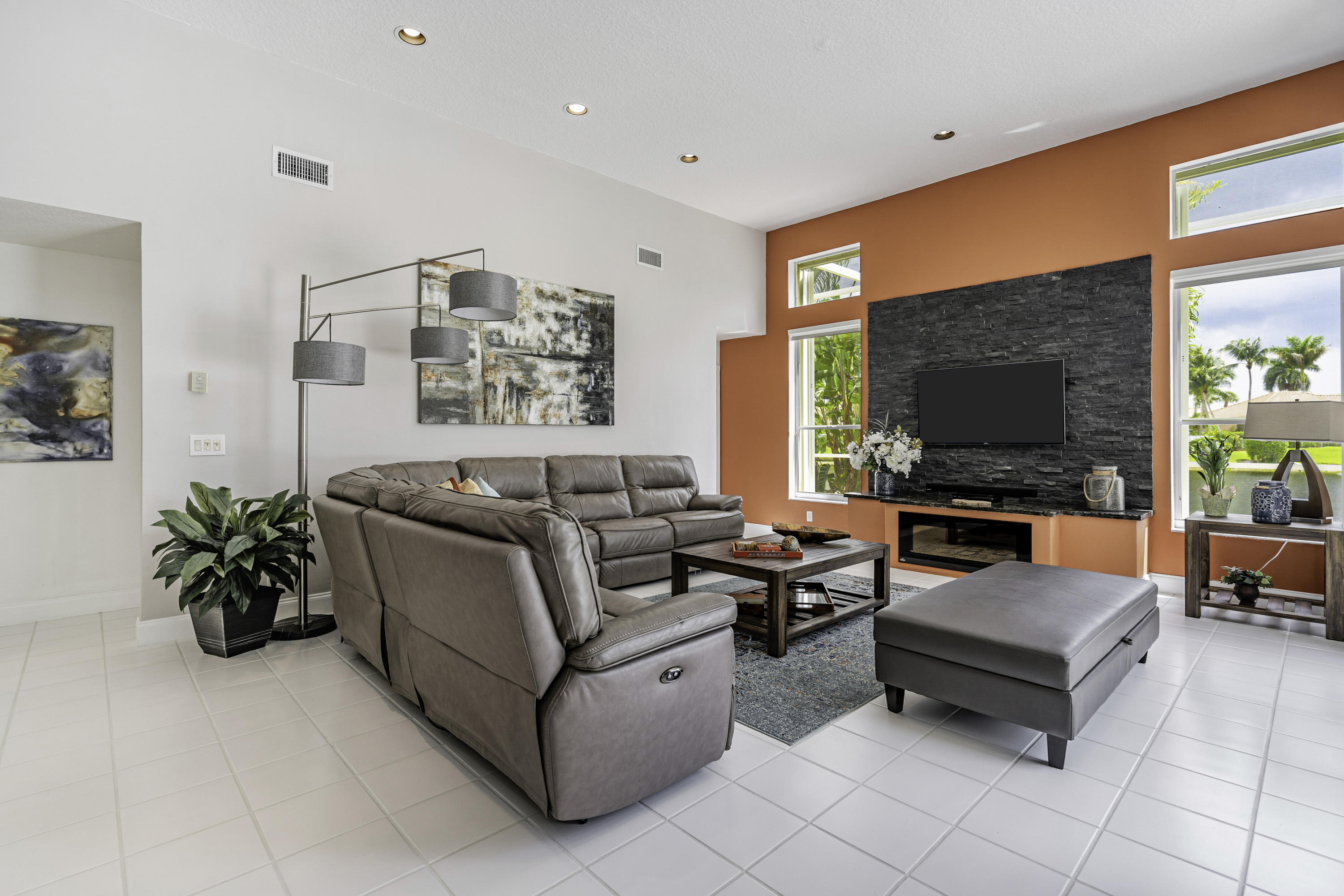 10684 Maple Chase Drive Boca Raton, FL 33498 - Photo 12 of 35 20