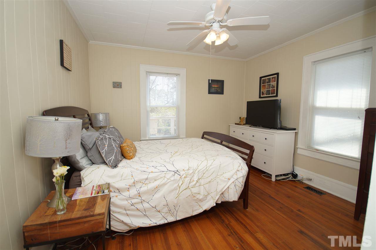 2925 Chapel Hill Road Durham, NC 27707 - Photo 15 of 25 Gallery Image 15