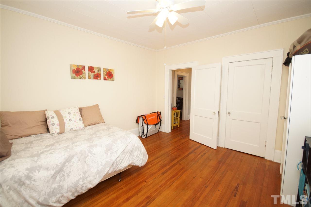 2925 Chapel Hill Road Durham, NC 27707 - Photo 18 of 25 Gallery Image 18