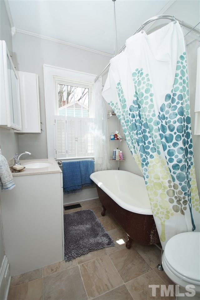 2925 Chapel Hill Road Durham, NC 27707 - Photo 20 of 25 Gallery Image 20