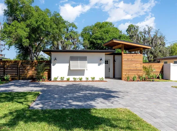 $549,999 | 273 Lake Griffin Circle, Casselberry, FL 32707