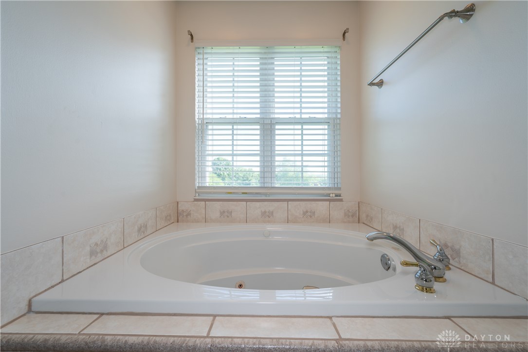 3415 Shakertown Road Beavercreek, OH 45430 - Photo 37 of 77
