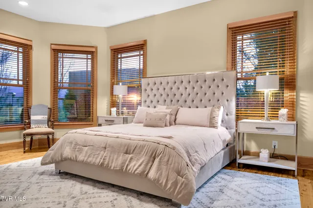 $999,900 | 1869 Dry Hill Road, Butler, TN 37640