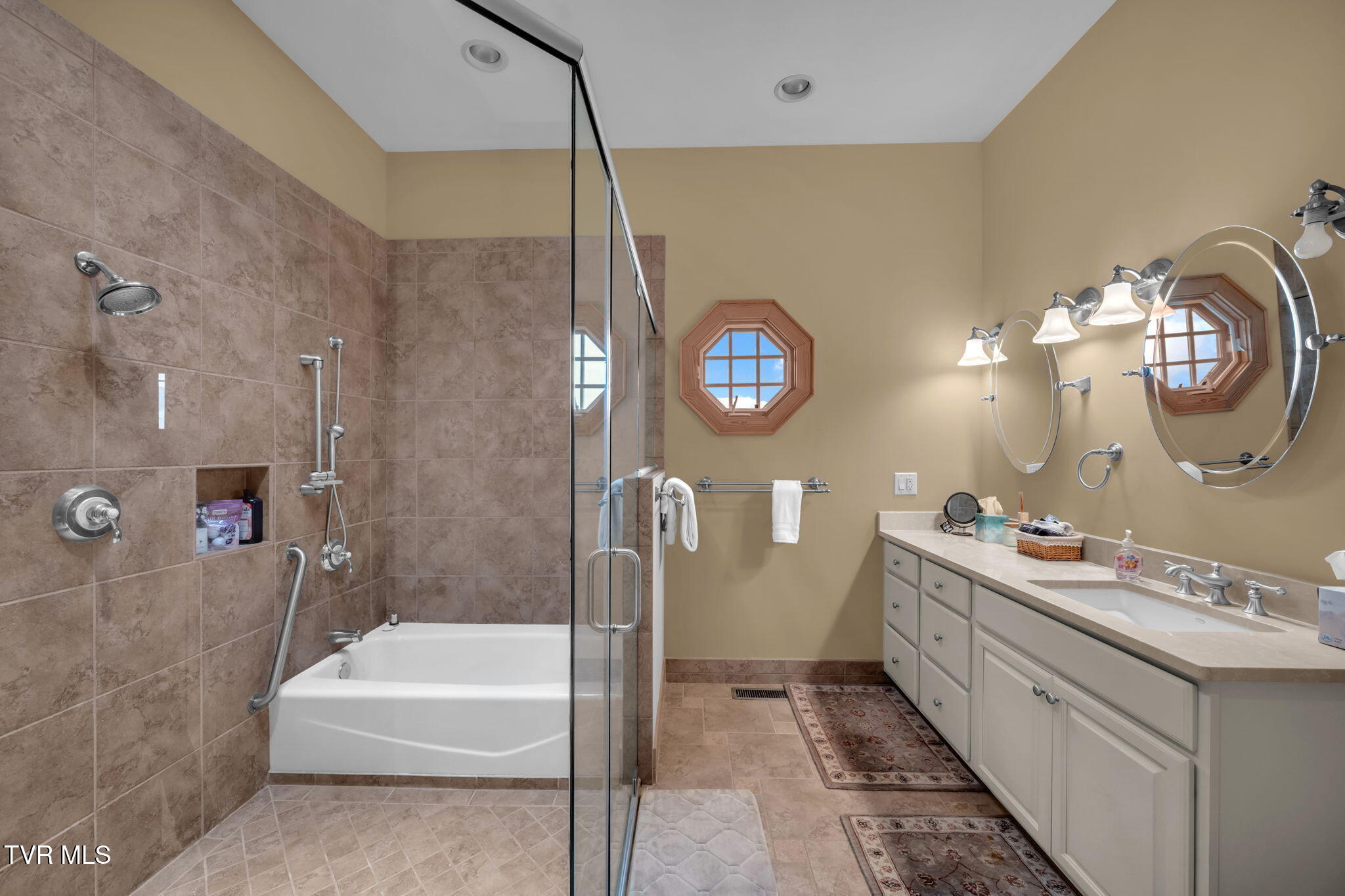 1869 Dry Hill Road Butler, TN 37640 - Photo 6 of 38 22-web-or-mls-_EXT7234