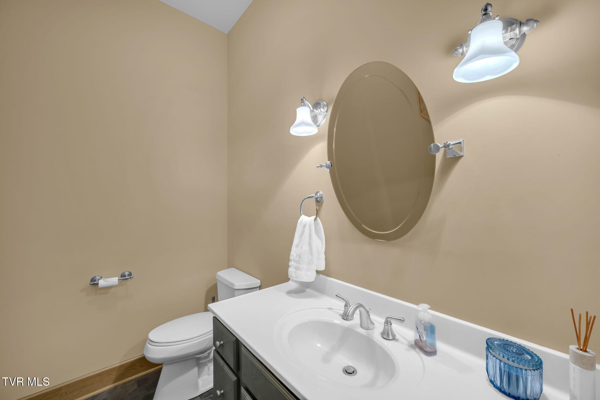 1869 Dry Hill Road Butler, TN 37640 - Photo 9 of 38 27-web-or-mls-_EXT7259