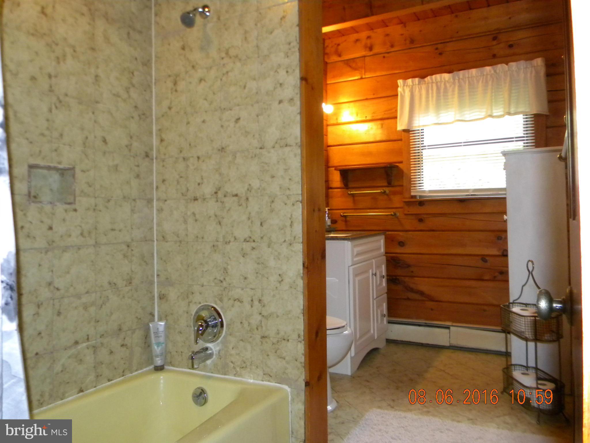 2014 Blue Mt Road Monkton, MD 21111 - Photo 15 of 30 Bath