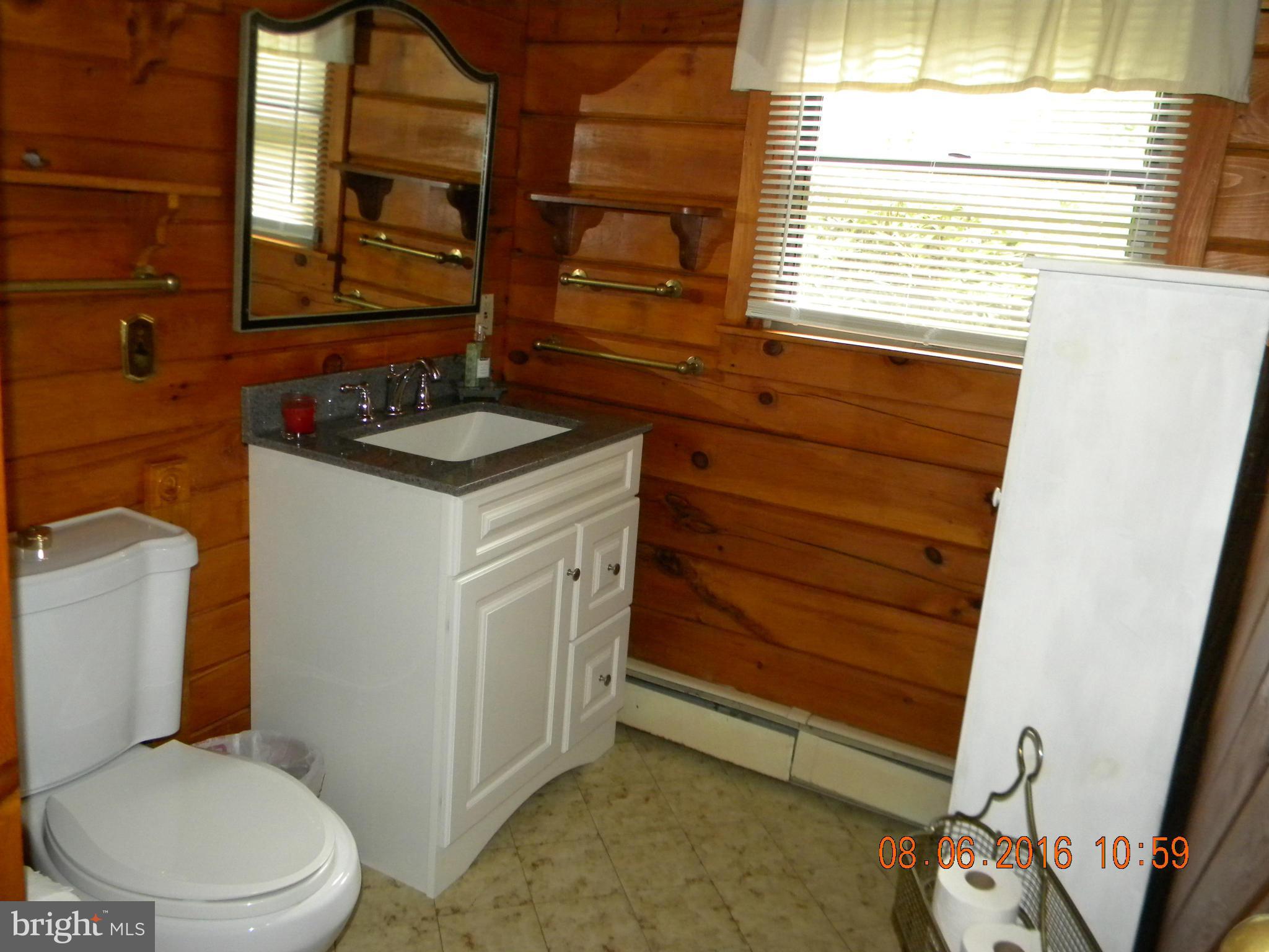 2014 Blue Mt Road Monkton, MD 21111 - Photo 16 of 30 Bath
