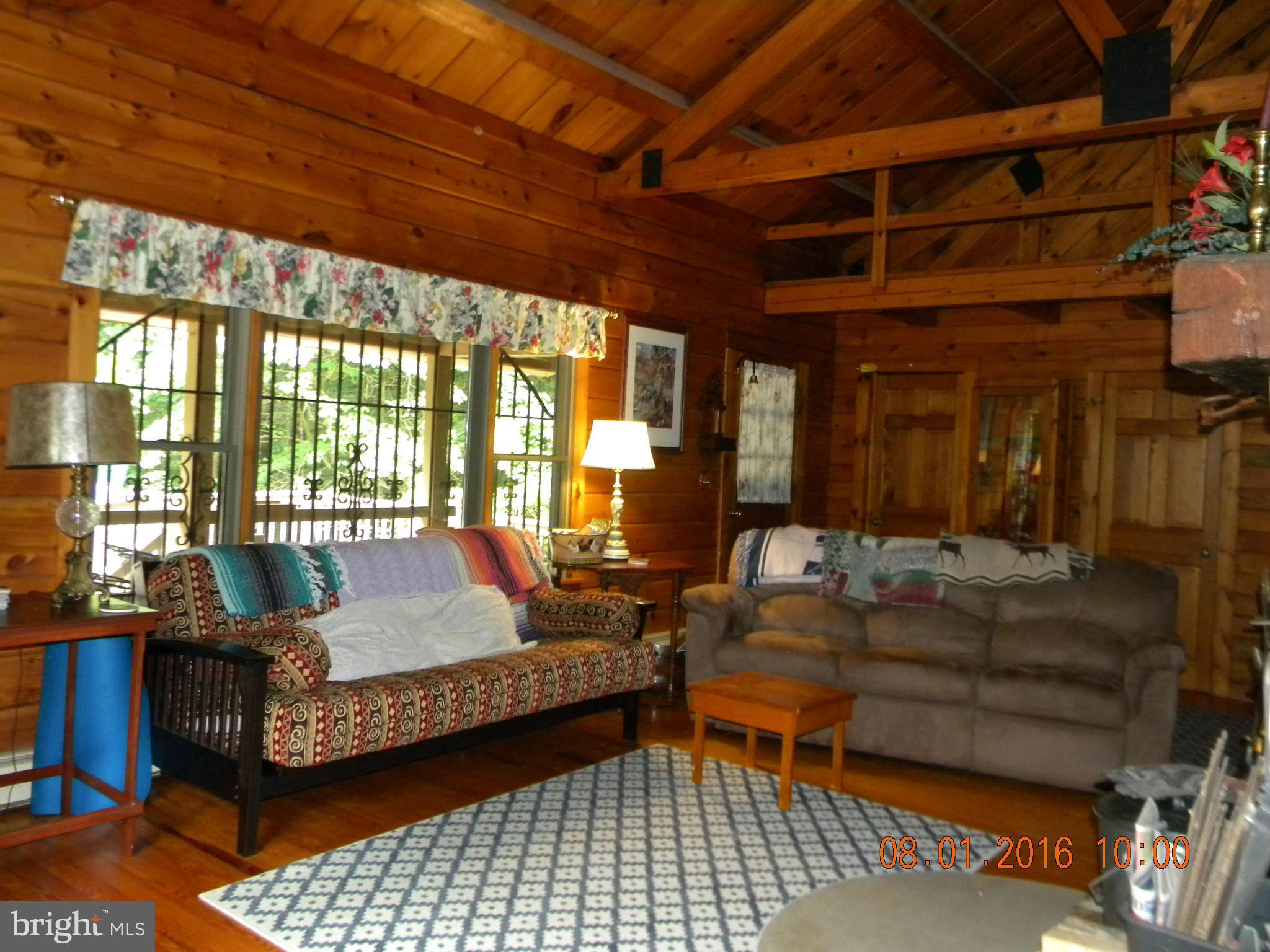 2014 Blue Mt Road Monkton, MD 21111 - Photo 4 of 30 Family Room