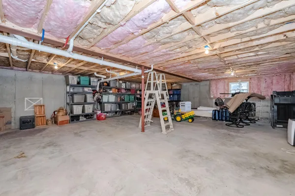 $689,000 | 65 Deerfield Road, North Berwick, ME 03906