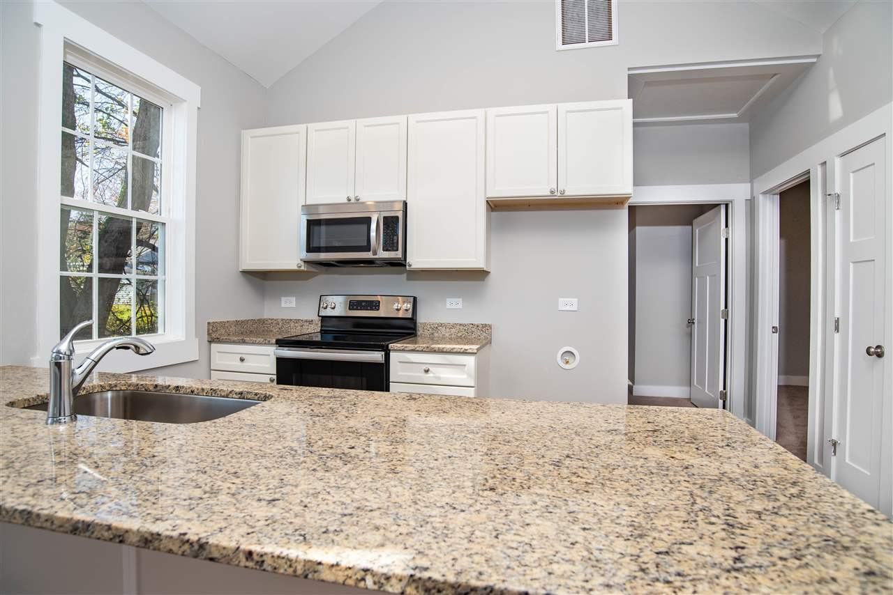 407 Green Roxboro Nc 27573 Roxboro, NC 27573 - Photo 4 of 18 Photo 4
