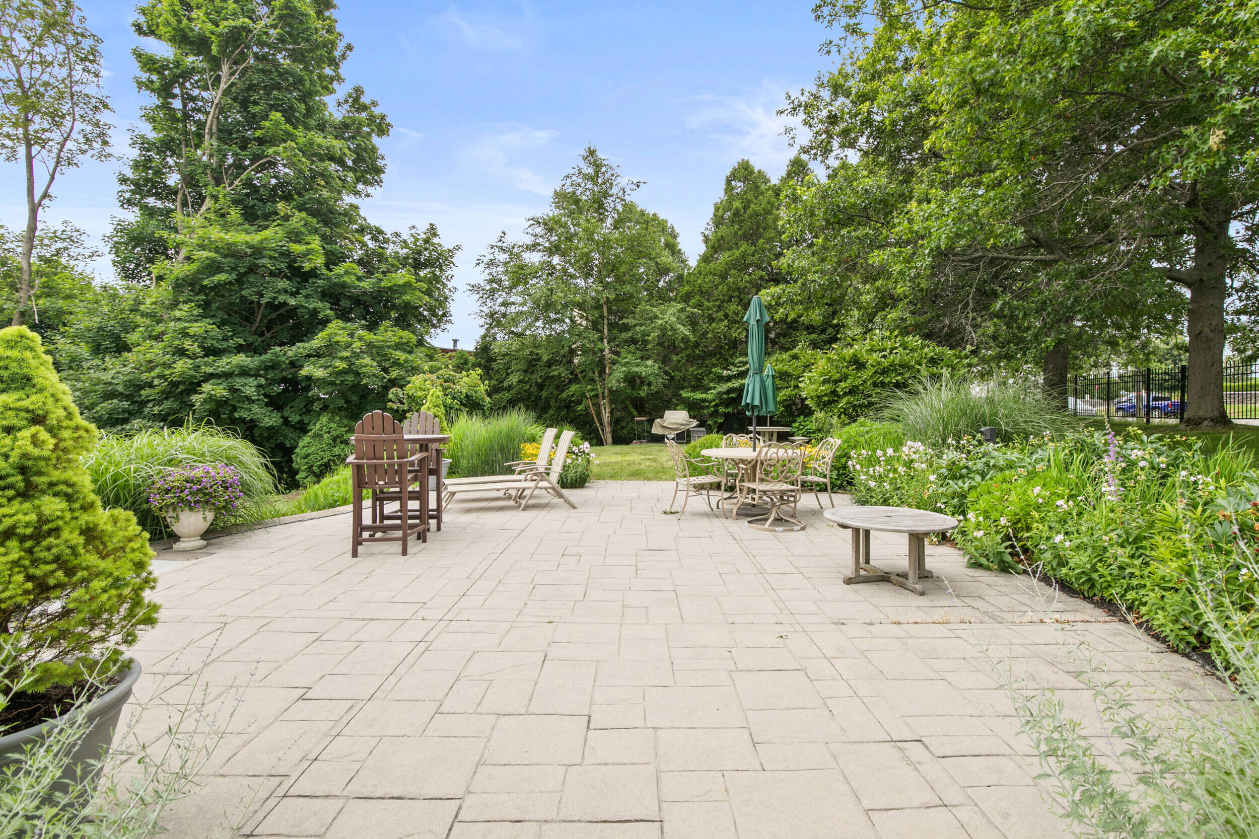 45 Eastern Promenade, Unit 4J Portland, ME 04101 - Photo 34 of 45 45 eastern promenadeportlandme 04101usa-