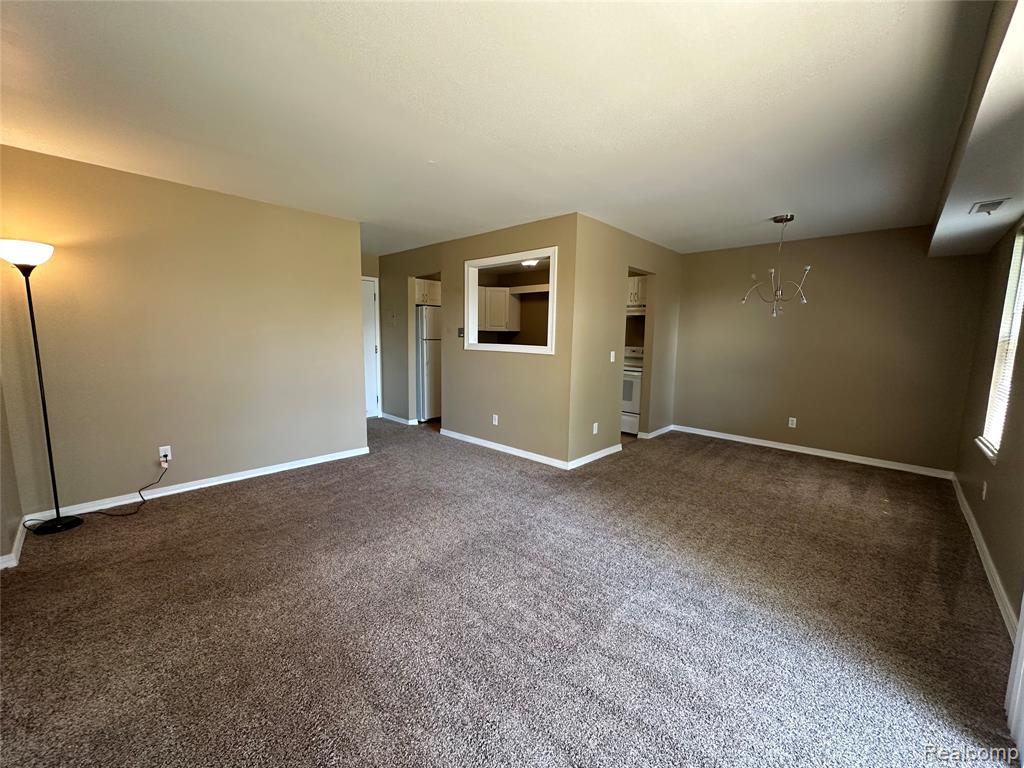 32005 West 12 Mile Road, Unit 207 Farmington, MI 48334 - Photo 5 of 17