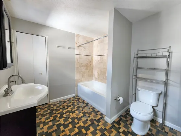 $2,295 | 5114 Butler Street, Pittsburgh, PA 15201