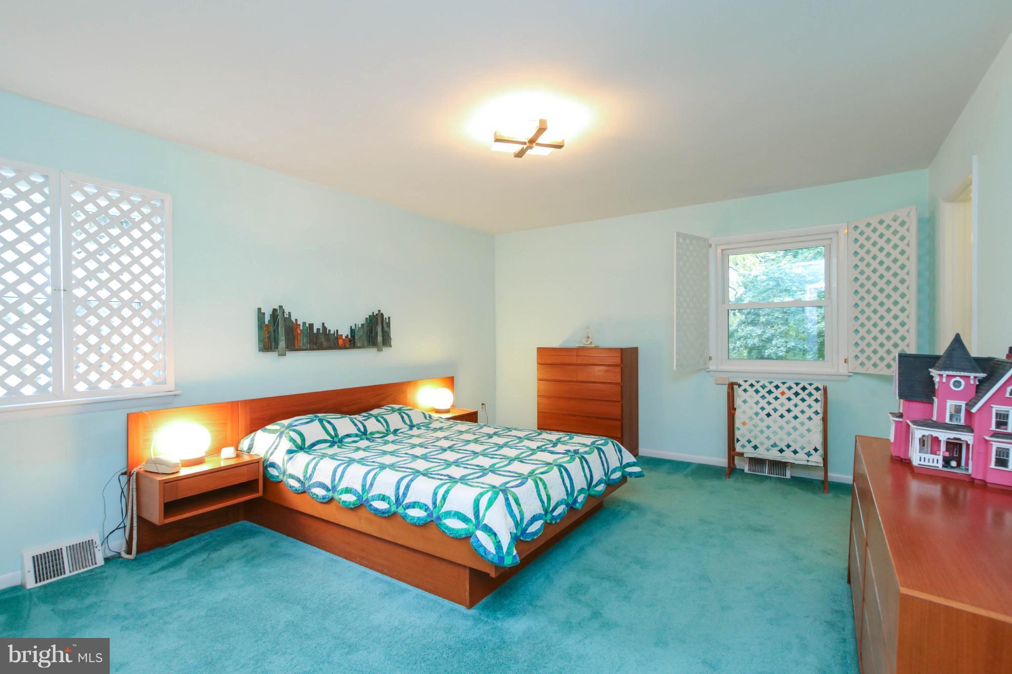 2826 Southview Road Ellicott City, MD 21042 - Photo 10 of 30 Bedroom (Master)