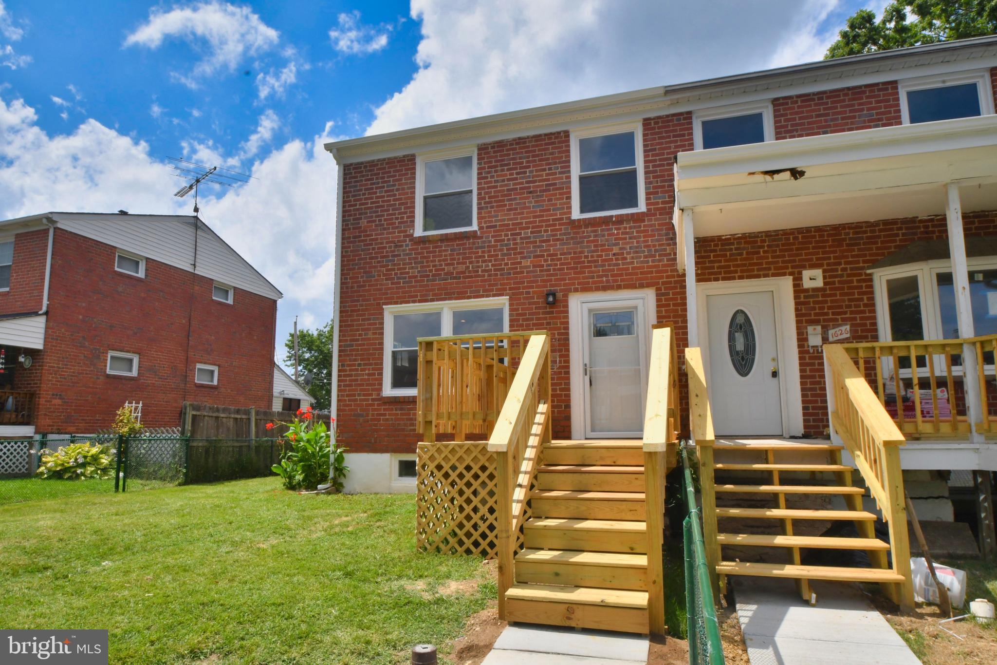 1624 Riverwood Road Baltimore, MD 21221 - Photo 3 of 40