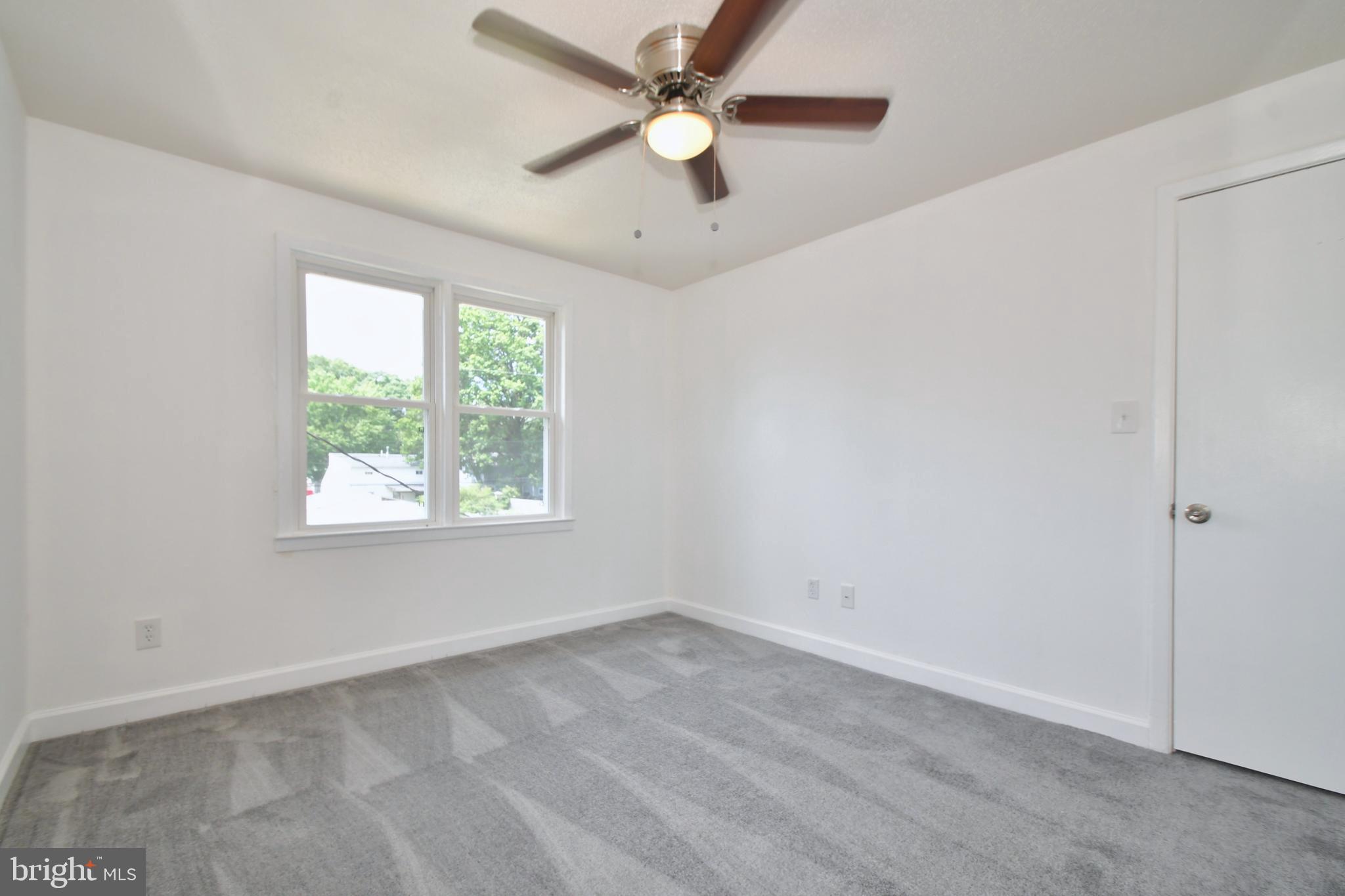 1624 Riverwood Road Baltimore, MD 21221 - Photo 25 of 40