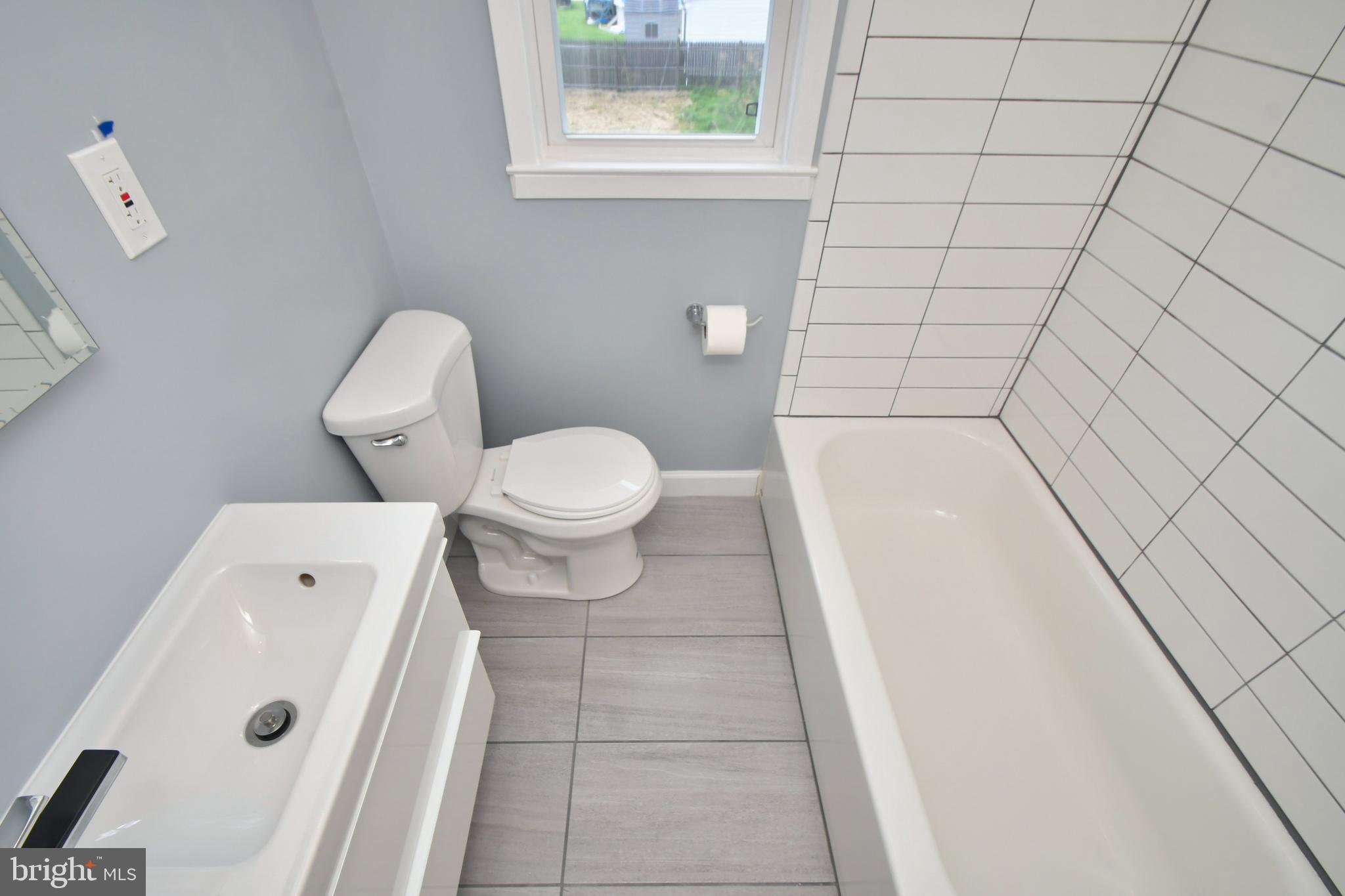 1624 Riverwood Road Baltimore, MD 21221 - Photo 28 of 40