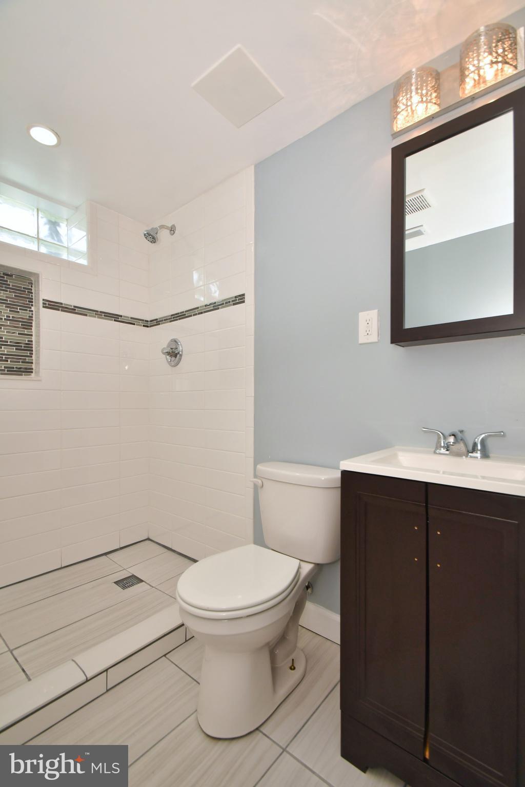1624 Riverwood Road Baltimore, MD 21221 - Photo 33 of 40