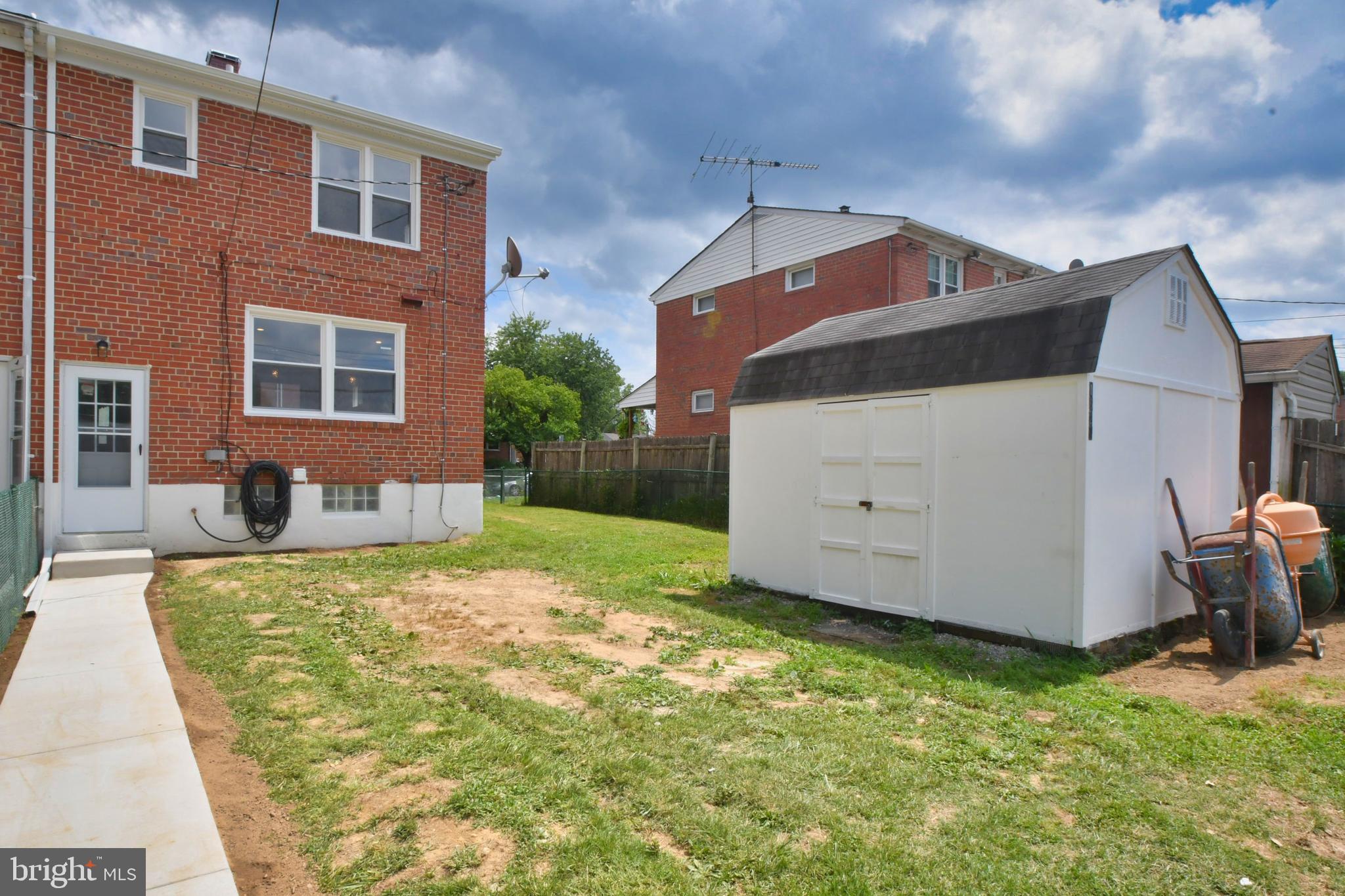 1624 Riverwood Road Baltimore, MD 21221 - Photo 38 of 40