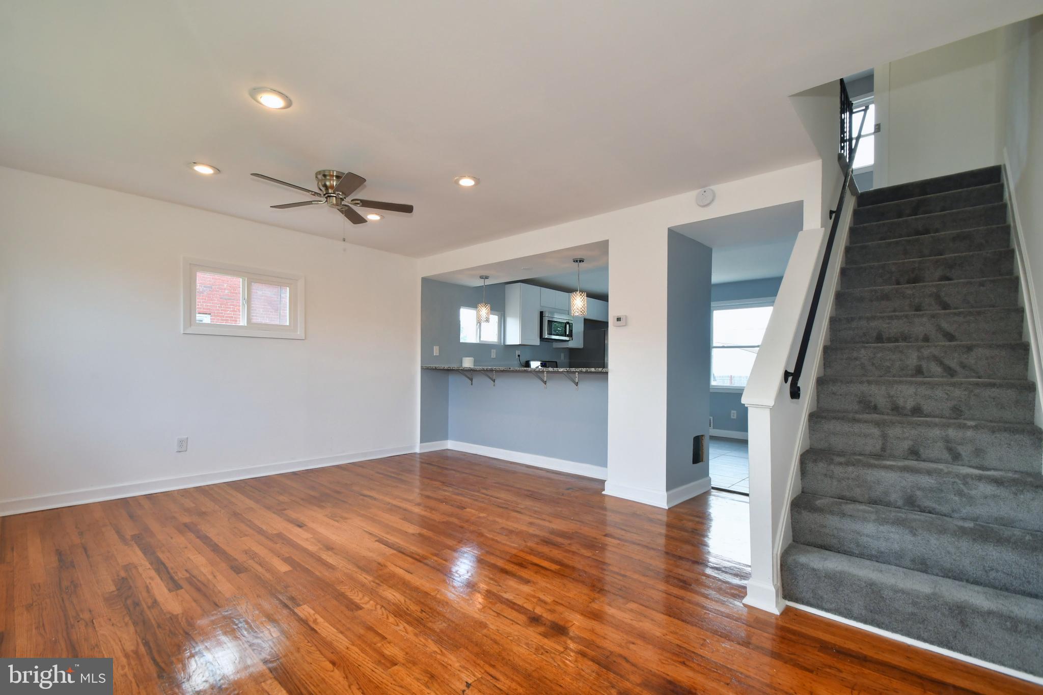 1624 Riverwood Road Baltimore, MD 21221 - Photo 6 of 40
