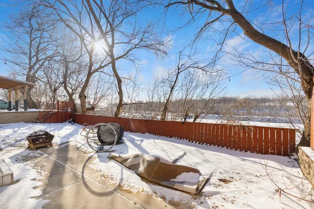 $599,000 | 104 East Clarence Street, Unit 106, Milwaukee, WI 53207