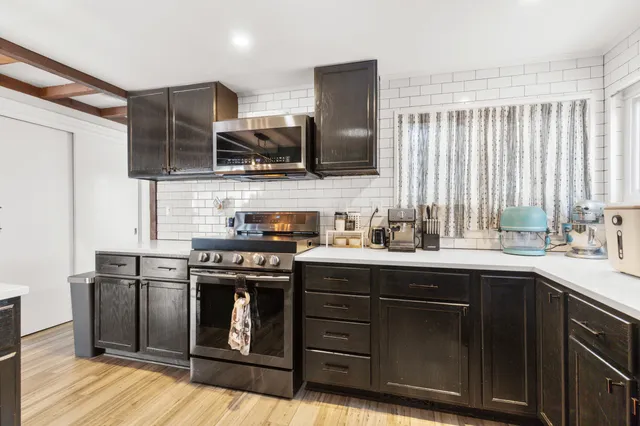 $599,000 | 104 East Clarence Street, Unit 106, Milwaukee, WI 53207