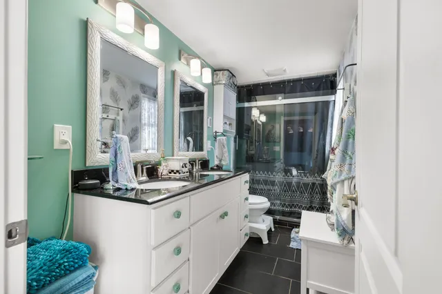 $599,000 | 104 East Clarence Street, Unit 106, Milwaukee, WI 53207