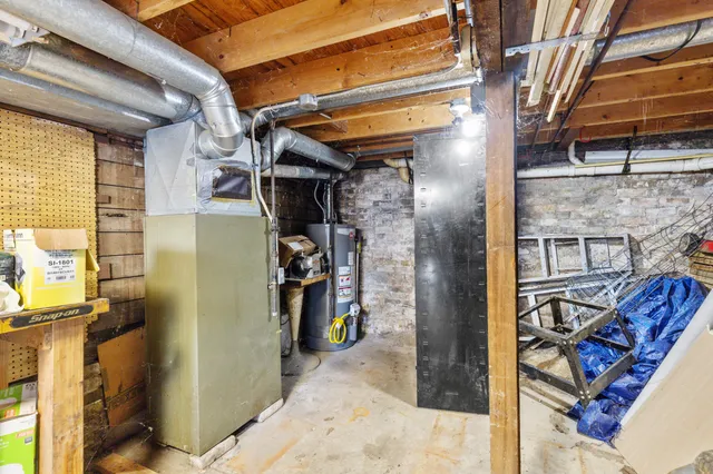 $599,000 | 104 East Clarence Street, Unit 106, Milwaukee, WI 53207