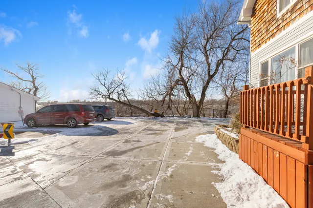 $599,000 | 104 East Clarence Street, Unit 106, Milwaukee, WI 53207