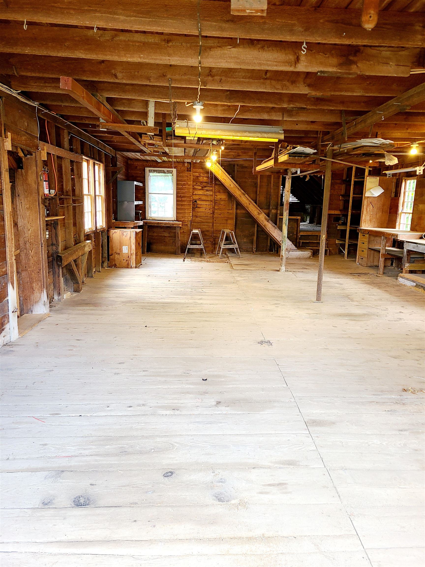 107 Village Road Wilmot, NH 03287 - Photo 21 of 29 Gallery Image 21