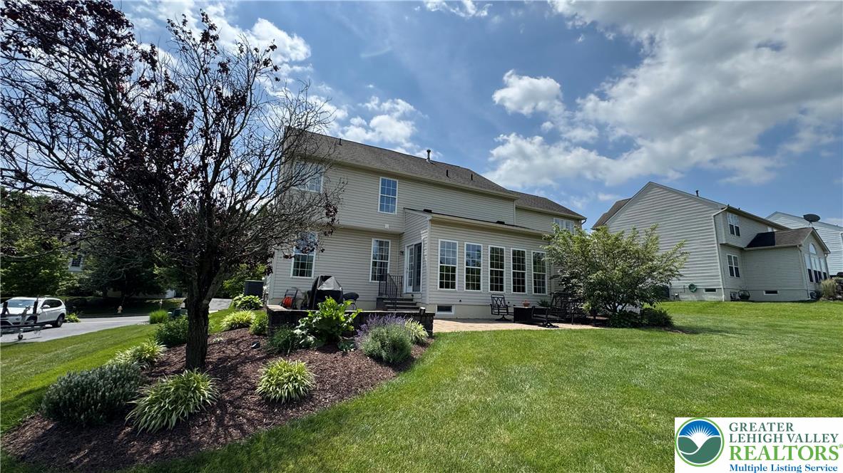 135 Clover Hollow Road Easton, PA 18045 - Photo 12 of 66