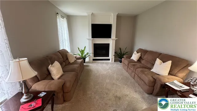 $639,000 | 135 Clover Hollow Road, Easton, PA 18045