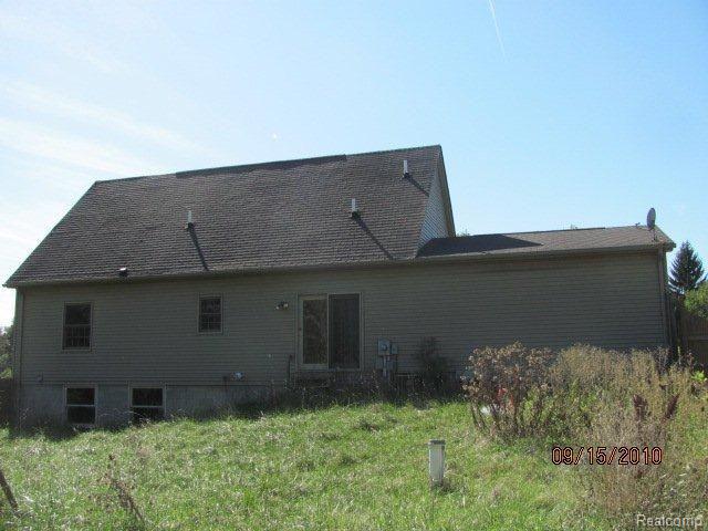 1668 Farnsworth Road Lapeer, MI 48446 - Photo 4 of 4 2 Rear