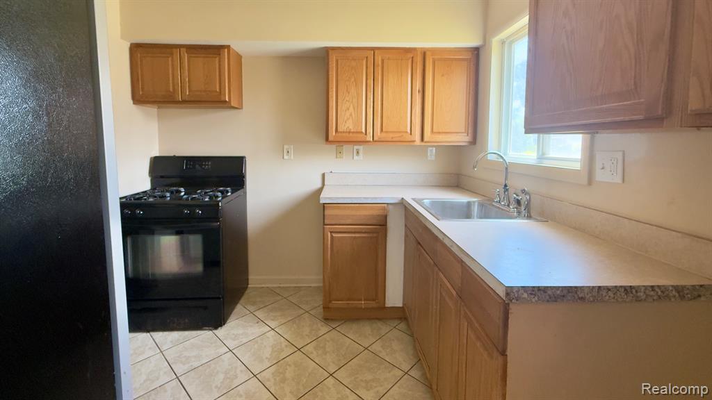 26742 Penn Street Inkster, MI 48141 - Photo 8 of 14