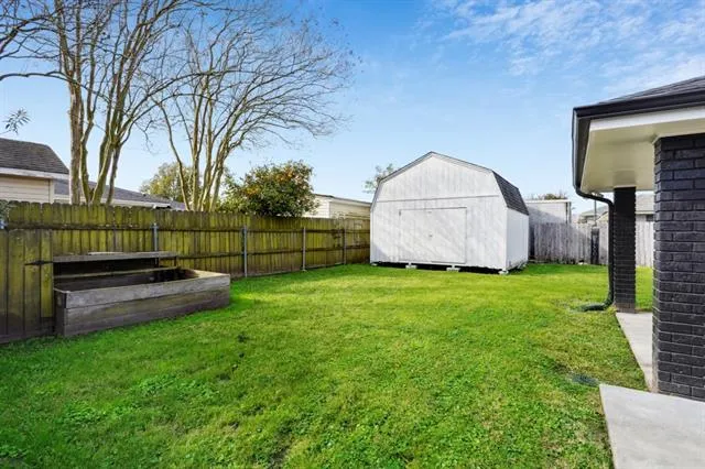 $2,000 | 421 Pellerin Drive, Kenner, LA 70065