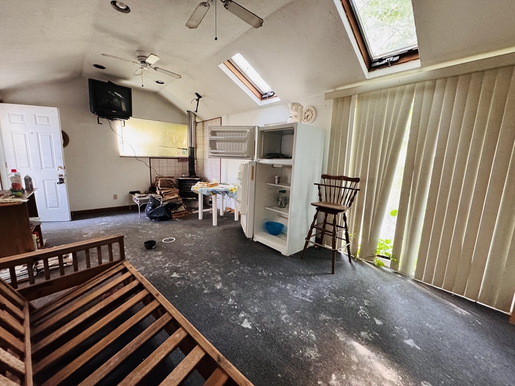 113 Swifts Beach Road Wareham, MA 02571 - Photo 3 of 7