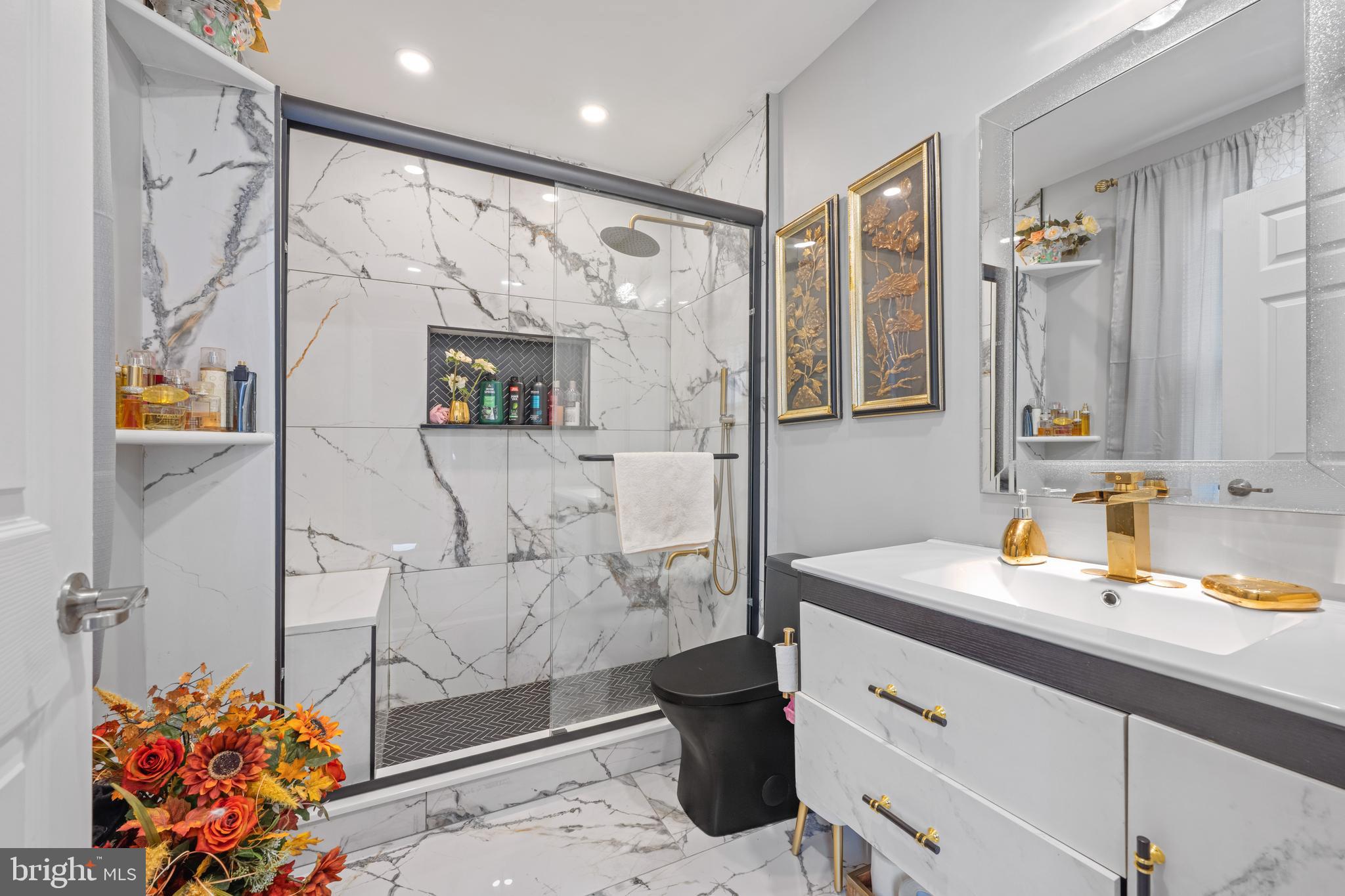 121 Cleveland Avenue Riverside, NJ 08075 - Photo 22 of 35 a bathroom with a sink mirror and shower